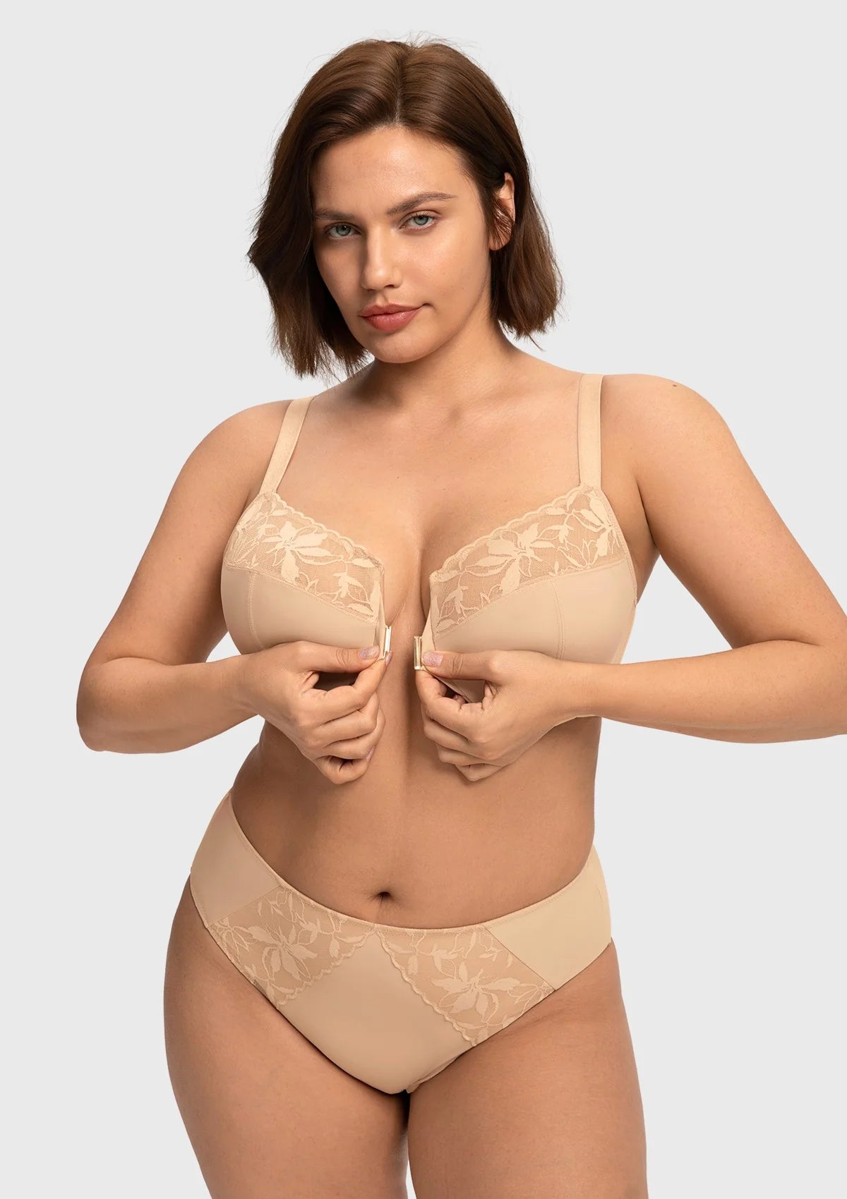 Braselle Anemone Unlined Plus Size Front Closure 3/4 Cup Underwire Back Support Bra Lace Trim for Sculpted Lift Womenswear