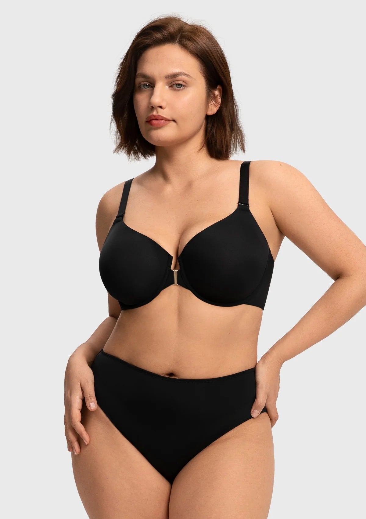 Braselle Comfort Underwire Front Closure Molded Cup Bra